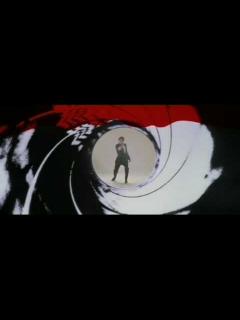 [x]James Bond 007 MGM/United Artists Logos and Gunbarrels (Part 2) - YouTube