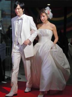 [x]仲里依紗 不倫夫は許さない「一生会わないであろう国外に行ってほしい」/芸能/デイリースポーツ online