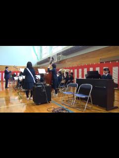 [x]北海道 帯広柏葉高等学校 吹奏楽部＠平成29年度入学式 2017/04/10 - YouTube