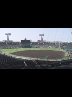 [x]高校野球 代表校が甲子園球場で練習 大会前は5年ぶり - YouTube