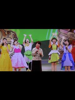 [x]初代歌のおねえさん60周年ファミリーコンサートに登場！ - YouTube