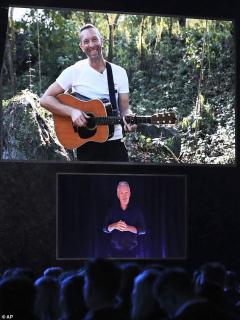 [x]Shane Warne's kids hope mother Simone finds her 'happily ever after ...